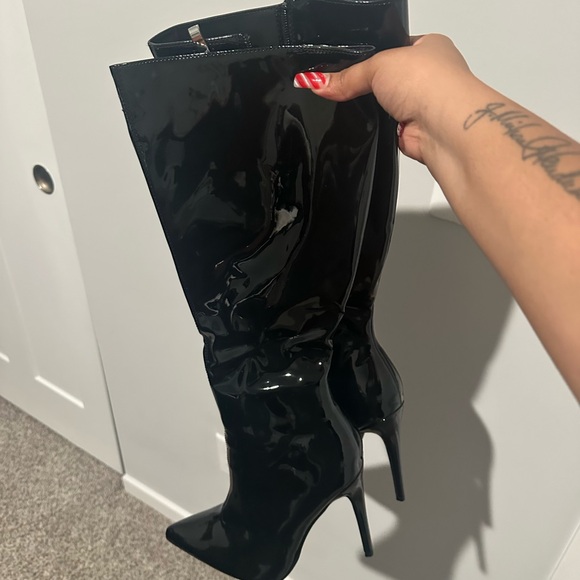 Fashion Nova Glossy Black Heeled Boots - Picture 2 of 4